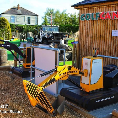 Larch Superior Holiday Home チャペル・セント・レオナルズ エクステリア 写真